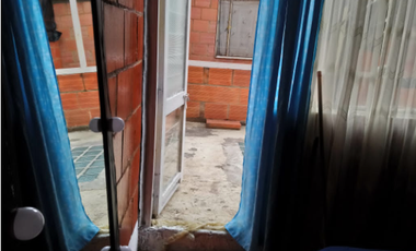 CASA EN VENTA COMPARTIR SOACHA MUY ECONOMICA.