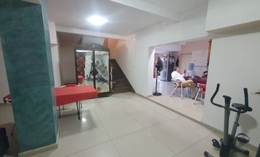 Casa para 2 Familias en venta en Merlo Sur