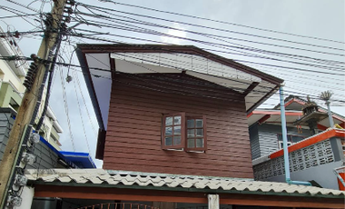 2 Bedroom House for sale in Sam Sen Nok, Bangkok
