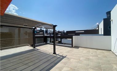 SE VENDE CASA CAMPESTRE CON 4 HABITACIONES EN SANTA MARTA