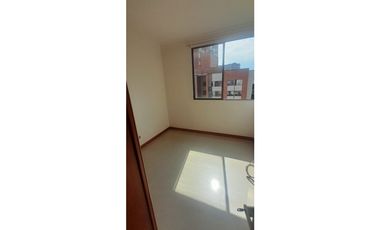 VENDO APARTAMENTO EN LOS COLORES MEDELLIN