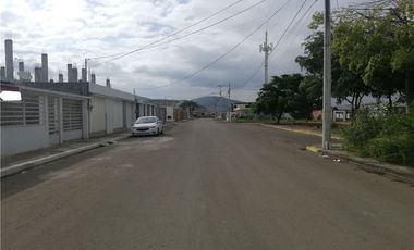 Se vende terreno en Portoviejo