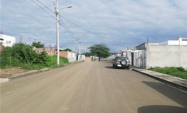 Se vende terreno en Portoviejo