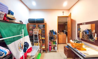 Rumah LT 164 SHM 7 Menit ke Living Plaza Ciputat Dibantu KPR J-40020