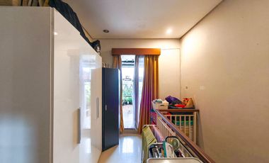 Rumah LT 164 SHM 7 Menit ke Living Plaza Ciputat Dibantu KPR J-40020