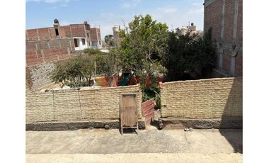 Venta Casa En Huanchaco A Precio De Terreno