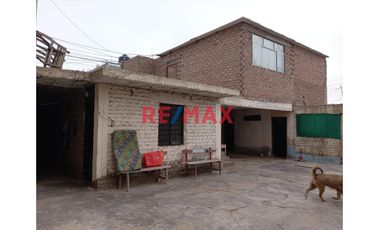 Venta Casa En Huanchaco A Precio De Terreno
