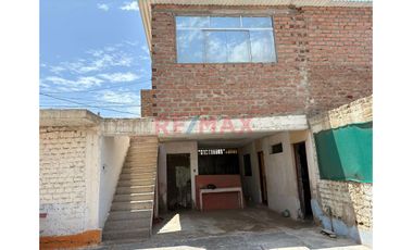 Venta Casa En Huanchaco A Precio De Terreno