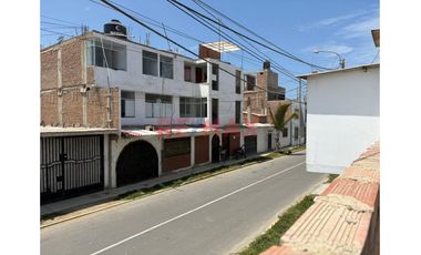 Venta Casa En Huanchaco A Precio De Terreno