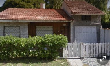 EXCELENTE CHALET EN MAR DE PLATA 3  AMBIENTES