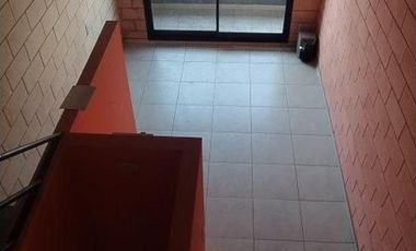VENTA DE DEPARTAMENTO 2 AMBIENTES TIPO DÚPLEX - CON BALCÓN A LA CALLE - TRISTAN SUAREZ