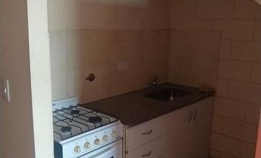 VENTA DE DEPARTAMENTO 2 AMBIENTES TIPO DÚPLEX - CON BALCÓN A LA CALLE - TRISTAN SUAREZ