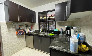 Se Vende Casa de 396 Mts2 en Costa Verde de La Chorrera (H)