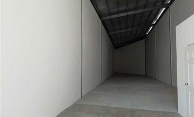 Alquilo ofibodega en Costa del Este