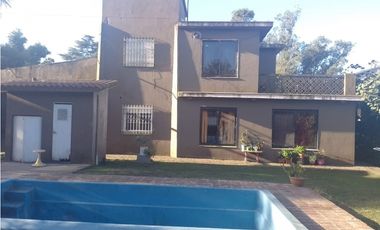 venta casa quinta con piscina y gran parque