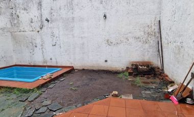 Casa en venta en Lanus Oeste