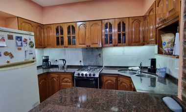 Casa en venta en Lanus Oeste