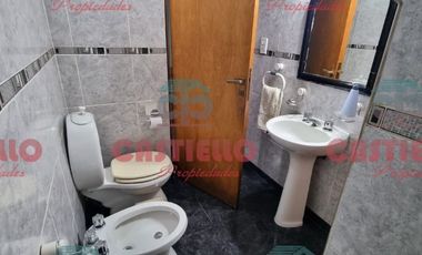 Casa en venta en Lanus Oeste