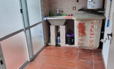 Casa en venta en Lanus Oeste