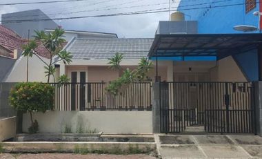 Rumah disewakan di Jawa Timur, Surabaya
