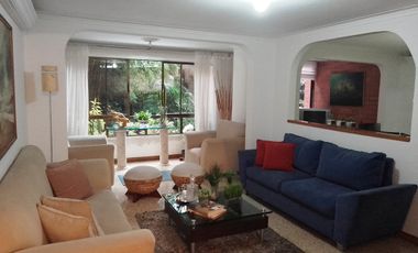 PR13635 SE VENDE APARTAMENTO EN SECTOR DE LOS PARRA, EL POBLADO