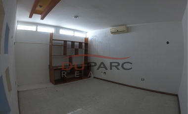 Edificio en Venta calle 28, Col. Centro. Carmen, Campeche