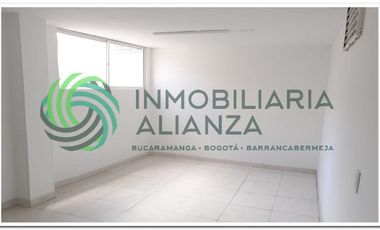 oficina en arriendo en centro. Cod A2186