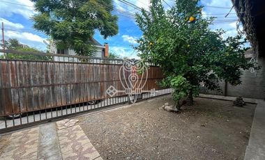 Venta casa en Ñuñoa para inversión o vivir Metro Villa Frei