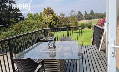 Venta Maravillosa Casa Estilo Georgian en Condominio, Buin