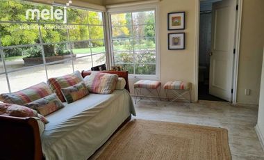 Venta Maravillosa Casa Estilo Georgian en Condominio, Buin