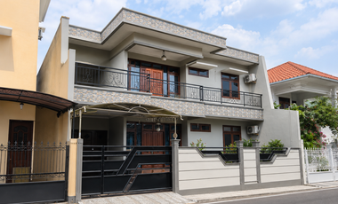 Rumah Mewah 2 lantai di Jaticempaka - Pondok Gede Bekasi