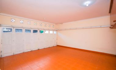 Rumah Tanah Luas 6 Menit ke Gerbang Tol Brigif 4 Hadap Timur J-45797