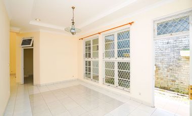 Rumah Tanah Luas 6 Menit ke Gerbang Tol Brigif 4 Hadap Timur J-45797