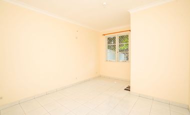 Rumah Tanah Luas 6 Menit ke Gerbang Tol Brigif 4 Hadap Timur J-45797