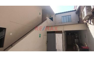🔰Venta De Casa Amplia 🔝A Pasos De Makro 📌Urb. Los Tallanes Calle Tizon 📐 172 ² Esquina