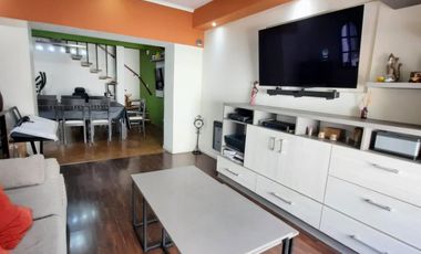 Casa PH en venta en Lanus Este