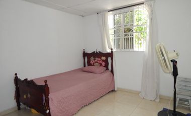 casa en venta en la arboleda. Cod V87892