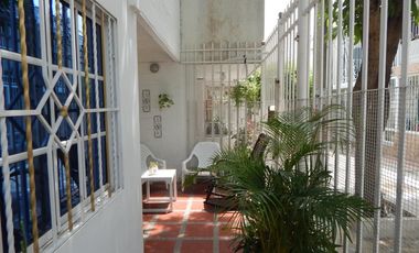 casa en venta en la arboleda. Cod V87892
