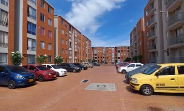 apartamento en arriendo en arboleda campestre ceiba piso 4 sin ascensor. Cod A14056