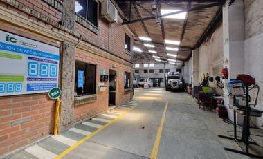 BODEGA EN ARRIENDO UBICADA EN MEDELLIN SECTOR COLOMBIA