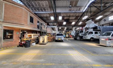 BODEGA EN ARRIENDO UBICADA EN MEDELLIN SECTOR COLOMBIA