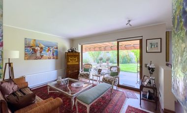 Venta 4d y 4b Chicureo Los Robles J.Rabat