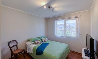 Venta 4d y 4b Chicureo Los Robles J.Rabat