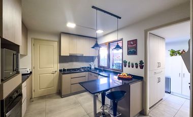 Venta 4d y 4b Chicureo Los Robles J.Rabat