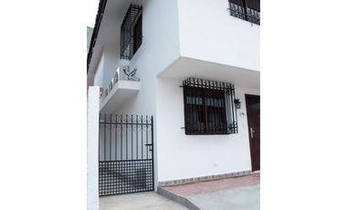 Alquiler/ Venta de Casa Duplex en Vía Israel -San Francisco (MM)
