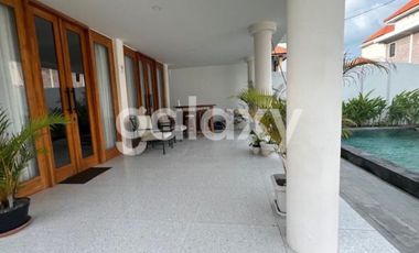 VILLA LOKASI PREMIUM DI KUTAT LESTARI SANUR KAUH DENPASAR, BALI
