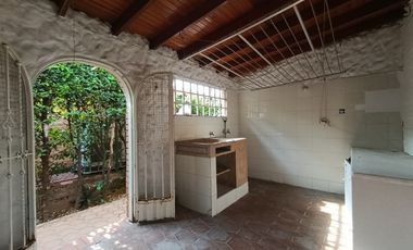 casa en arriendo en via bocono. Cod A32123