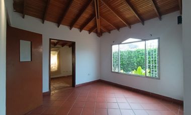 casa en arriendo en via bocono. Cod A32123