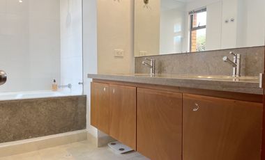 casa en venta en macadamia. Cod V8408342
