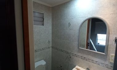 Casa en venta en Ezpeleta Este